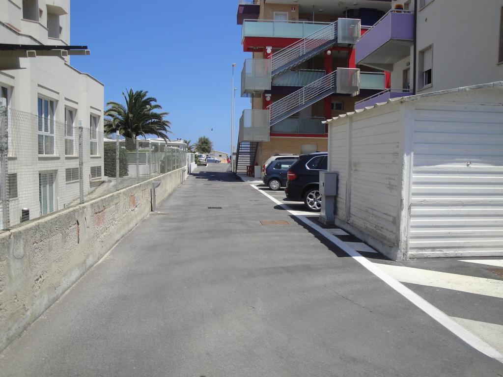 Residence La Nave Senigallia Esterno foto