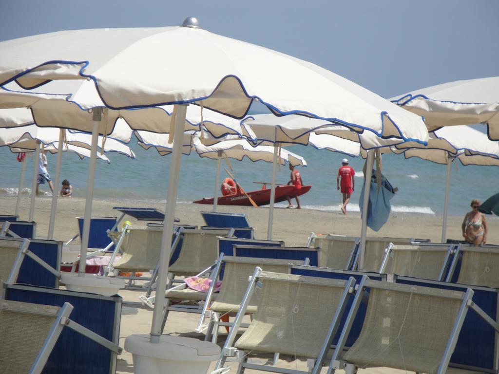 Residence La Nave Senigallia Esterno foto